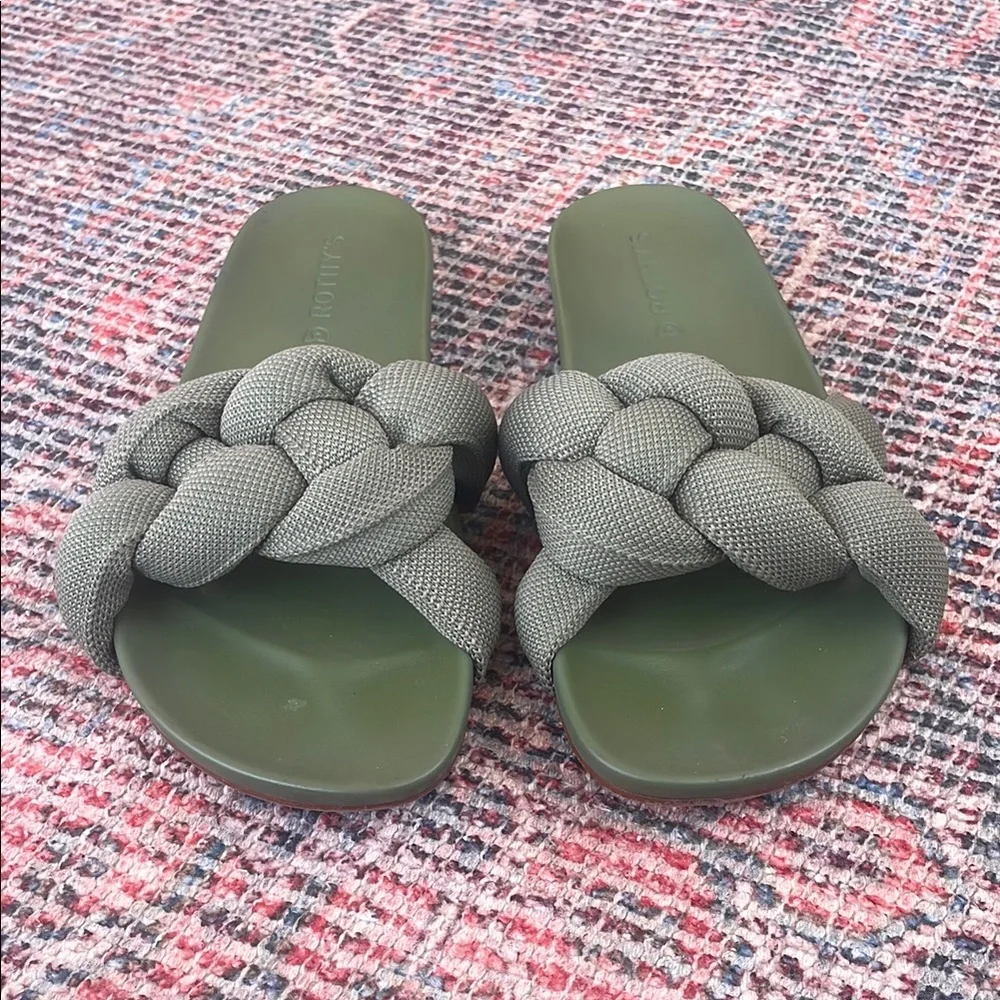 Rothys cushioned interwoven